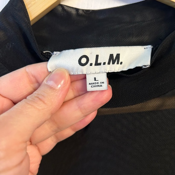 O.L.M. Corset style faux leather and mesh crop top. size L - Picture 3 of 3